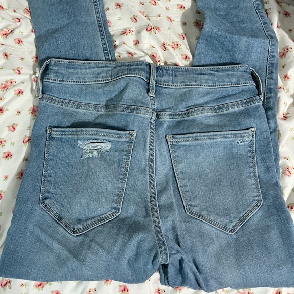 Hollister Blue Skinny Jeans Classic Denim Style - Picture 2 of 6